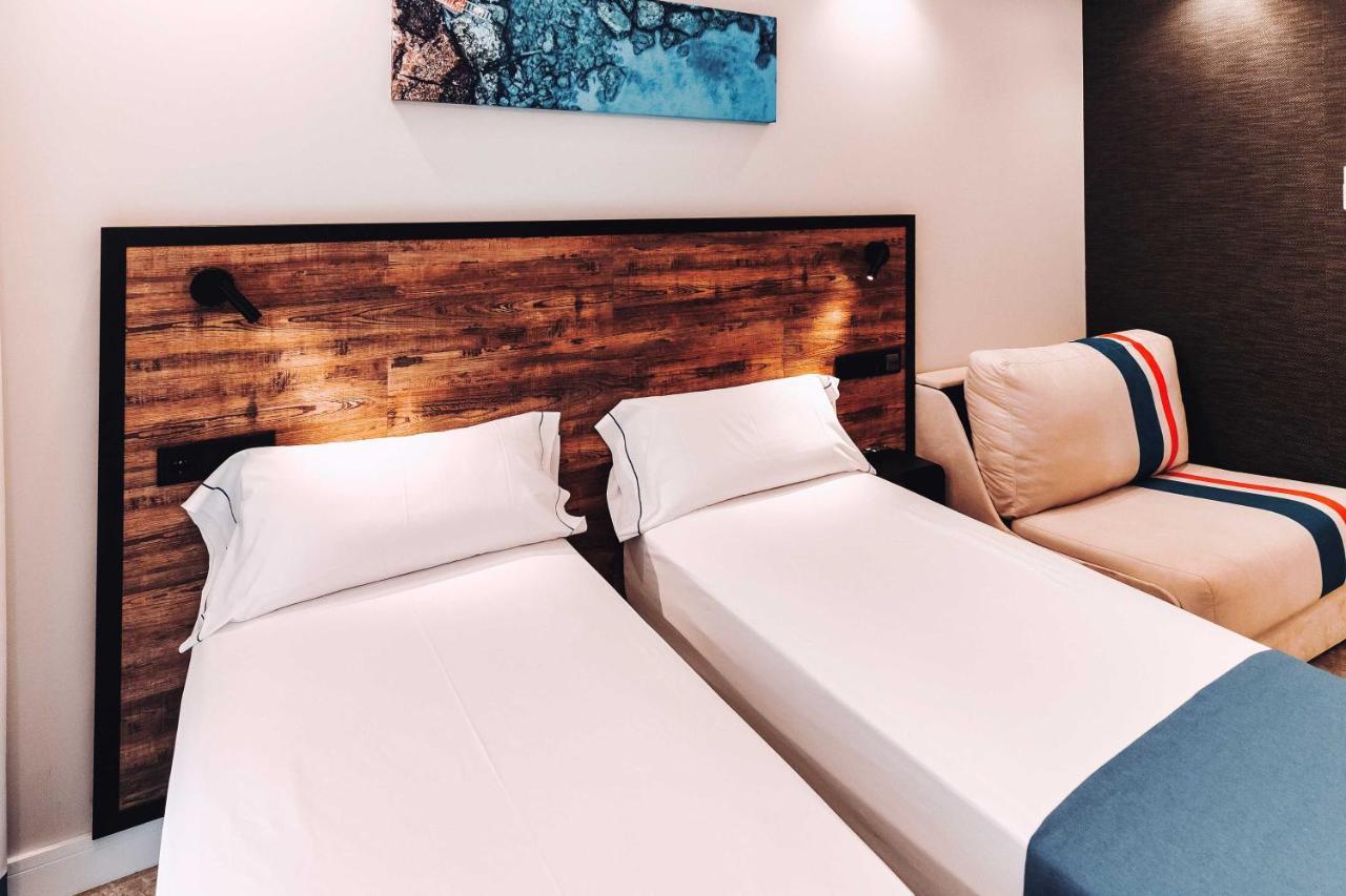 Gbh Hotel-Apartamentos Posidonia Benidorm Rum bild